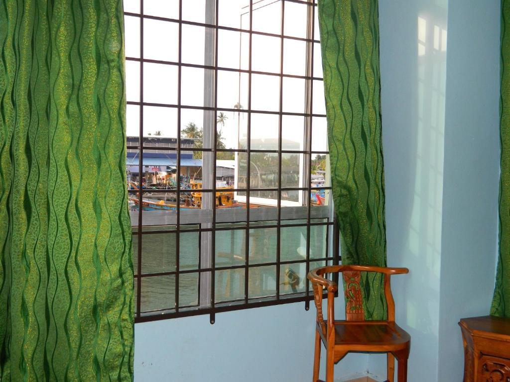 River Side Hotel Mersing Quarto foto