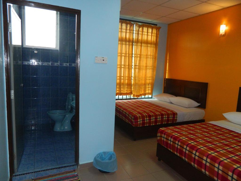 River Side Hotel Mersing Quarto foto